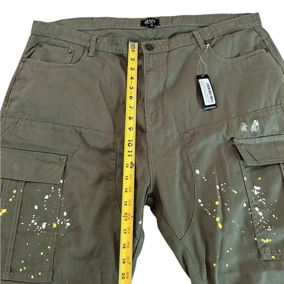 Boohoo Man Plus Slim Flare Gusset Paint Splatter Green Cargo Trouser Pants Sz 46 - Picture 9 of 16
